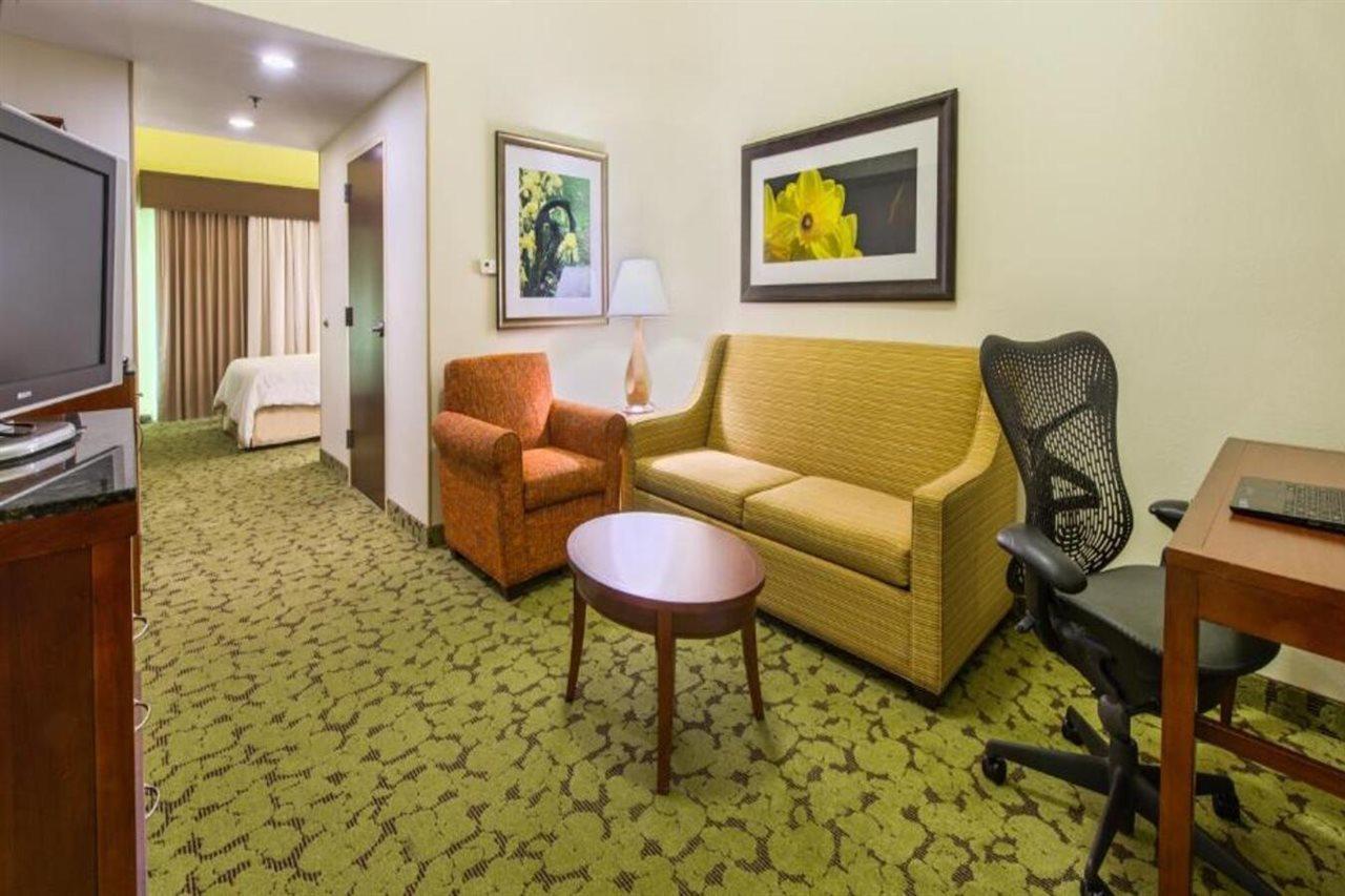 Hilton Garden Inn Macon/Mercer University Εξωτερικό φωτογραφία